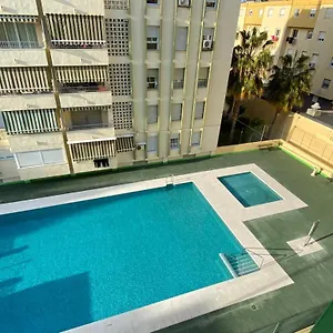 Apartamento Amplio Piso En Centro De, Torre Del Mar